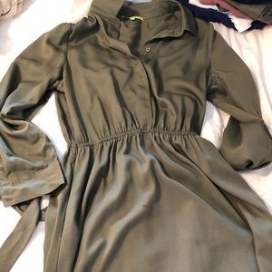 Navy green long sleeve dress GIANI BERNINI